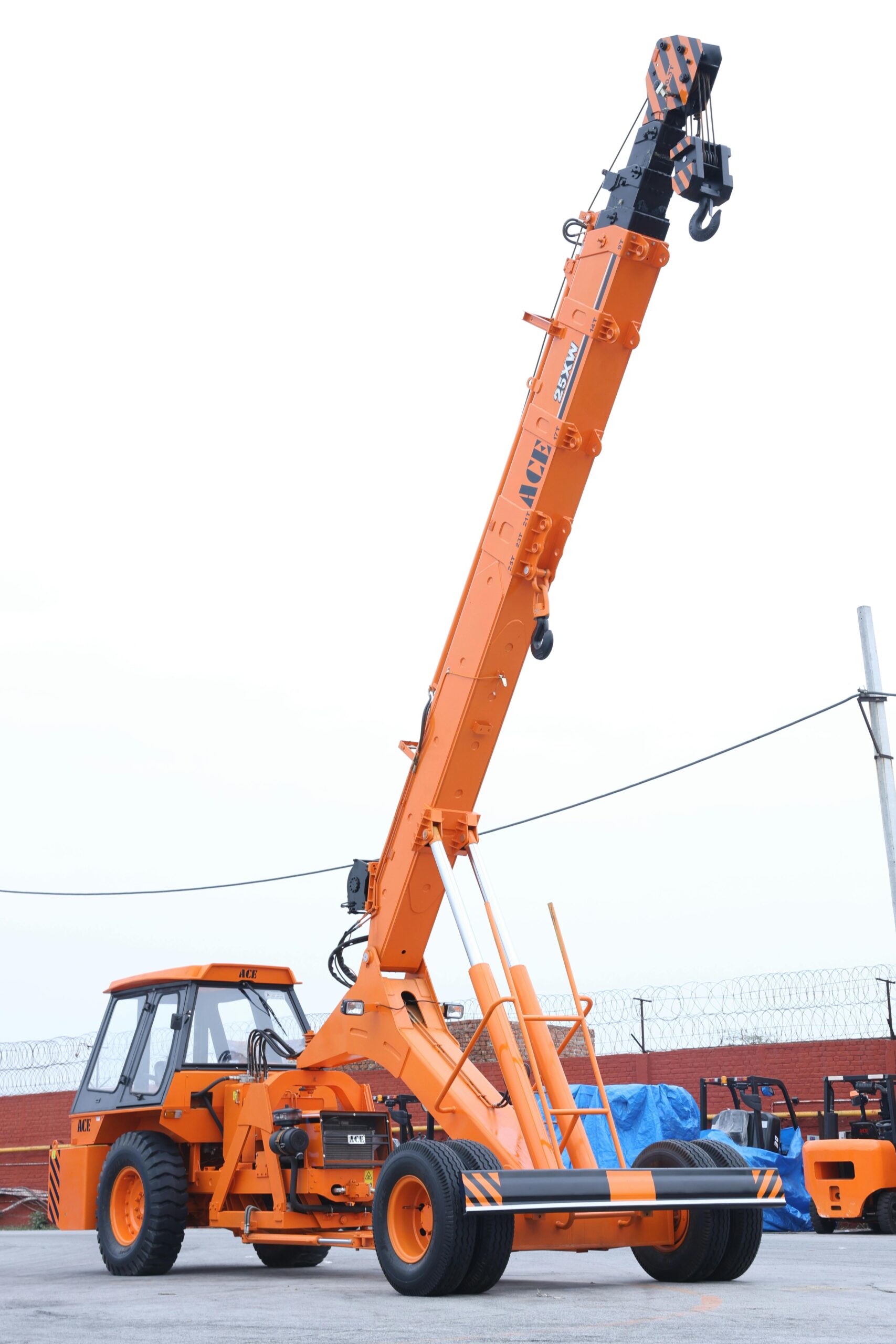 Crane Hiring Near Me In Manchester