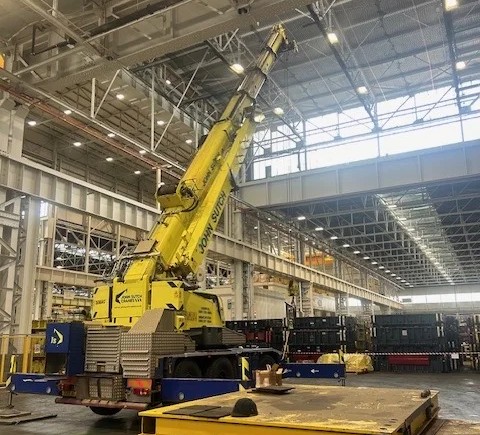 Crane Rental with Operator North West Trusted, Professional Solutions - Crane Internally