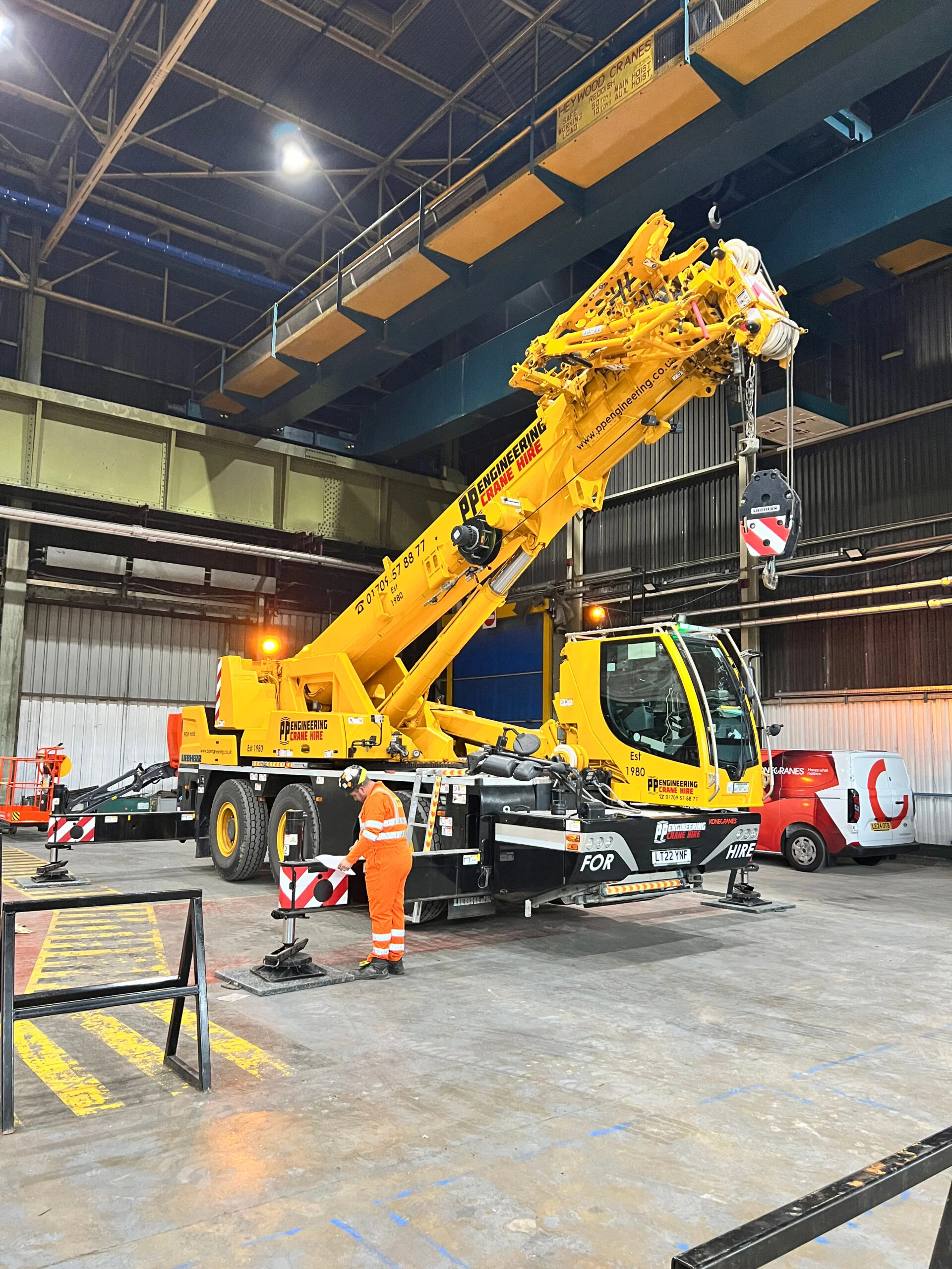 Expert Crane Hire Manchester A Guide to Reliable Lifting Solutions - Indoors